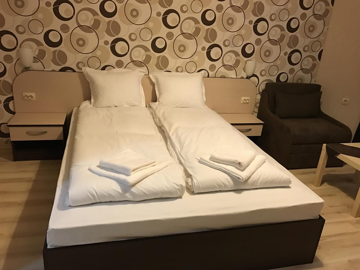 Hotel Body M Vratsa エクステリア 写真